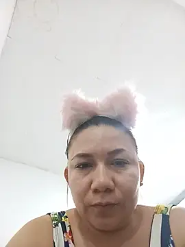 Luna_Morch webcam