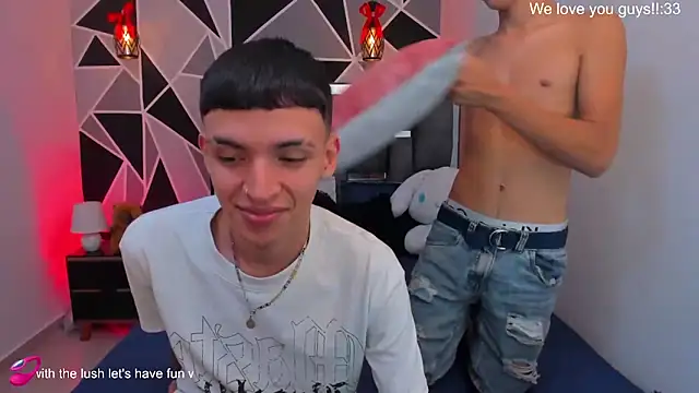 Juan_Nd_Steven live cam