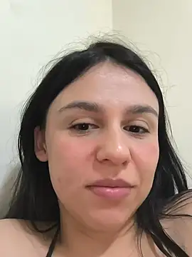 daniela-rosee's live room