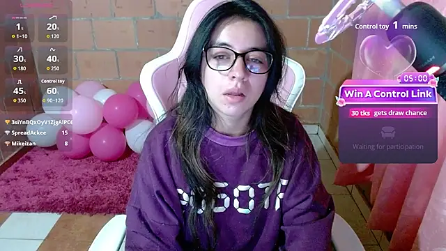 Maggie_Fox3 live cam on StripChat