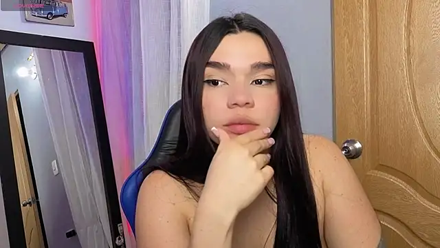 Veronica_111 webcam