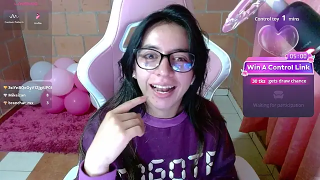 Watch Maggie_Fox3 live on EroticFlix - High definition streams