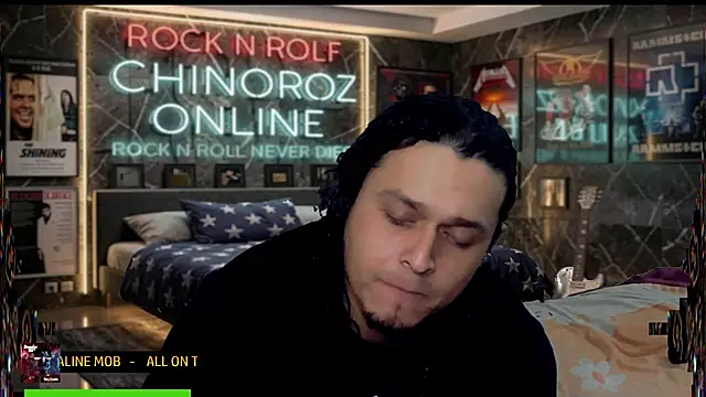 chino_roz webcam
