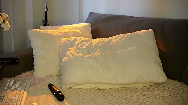 Lina_aww webcam