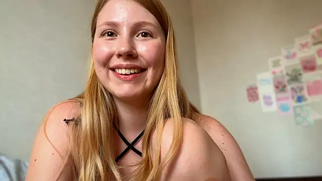 HoneyAudrey webcam