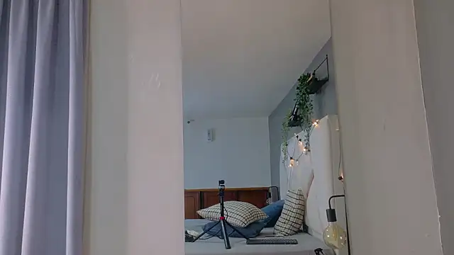 Meganlove__ webcam