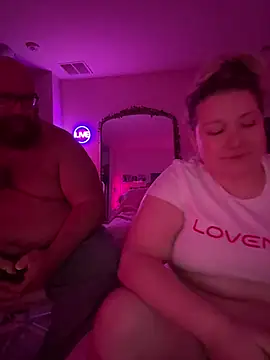 PiggyRose webcam