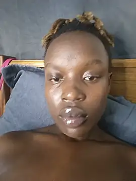Dark_Caramel webcam