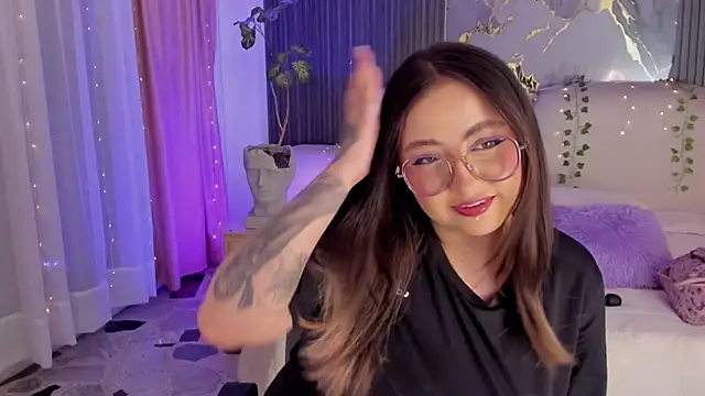 SarahCastro1_ webcam