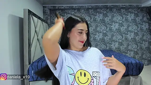 Daniela_x19 webcam