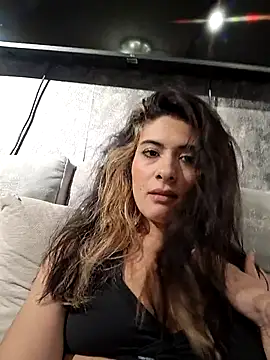 AshleyyHall webcam