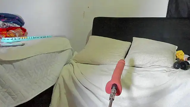 zoley_watson2 webcam