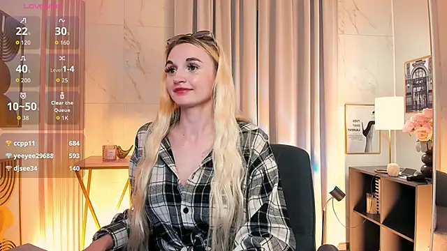Mila__Lux webcam