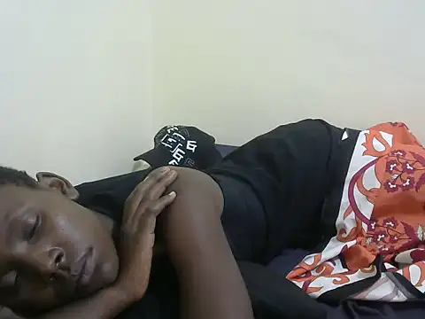 cute_avy0 webcam