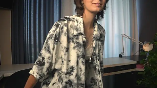 AnnettBeliles webcam