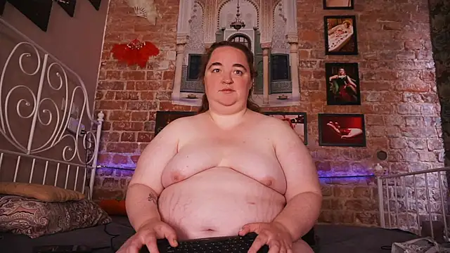 ass_gives webcam