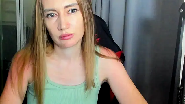 JessFoxxx webcam