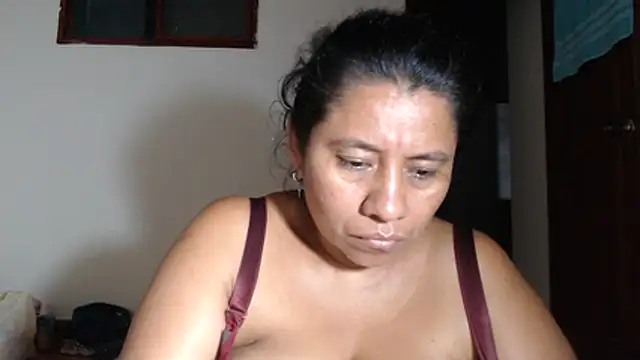 adrixxx38 webcam