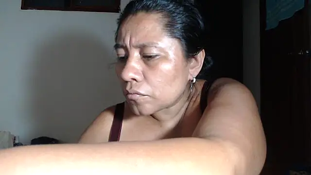 adrixxx38 webcam