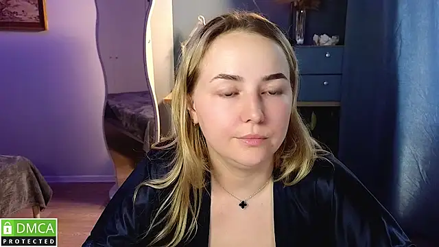 Mira_Mermayd webcam
