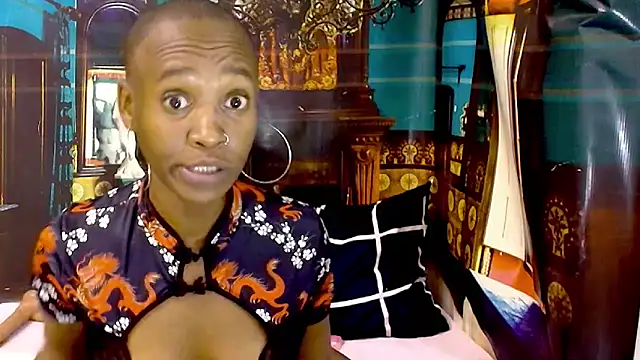 EbonyOlive69 webcam
