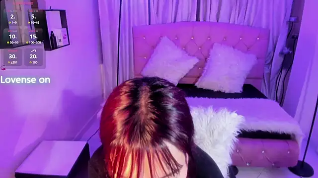 Jolie_price webcam