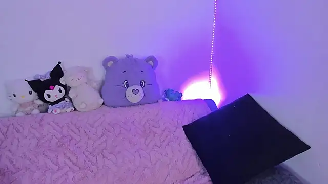 LucieAngels webcam