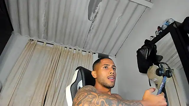 LucasWatsonnn webcam