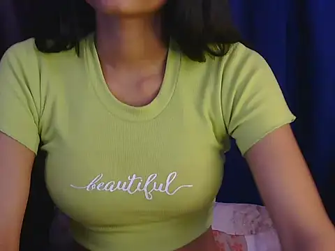 Siya_Glows webcam