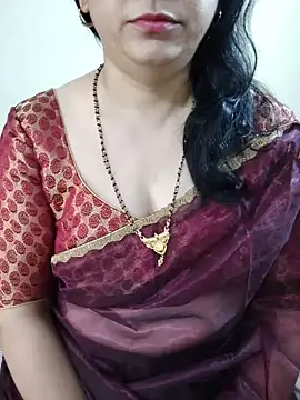 Yazhini-Cam webcam