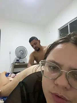Laryssinha_69 webcam
