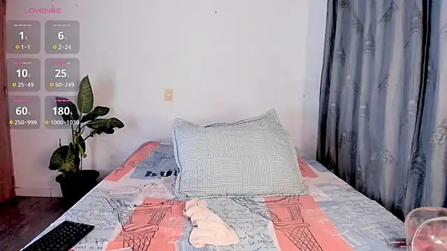 valen_thompson webcam