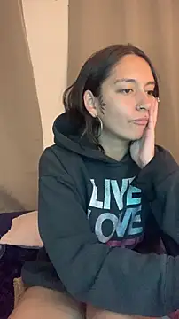 DulceLatinaxo webcam
