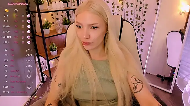 anyataylor_ - AnyaTaylor_'s free webcam - UK Sex Cams