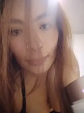 Adarha_Ramirez webcam
