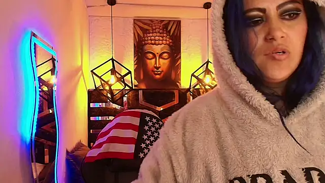 scarleth_blue webcam