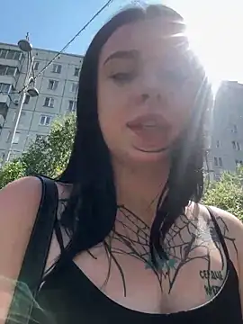 AlishaOfThorns webcam