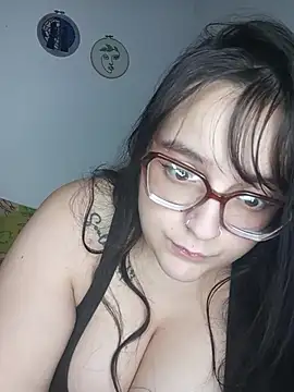 daphneev - Daphneev's free webcam - UK Sex Cams