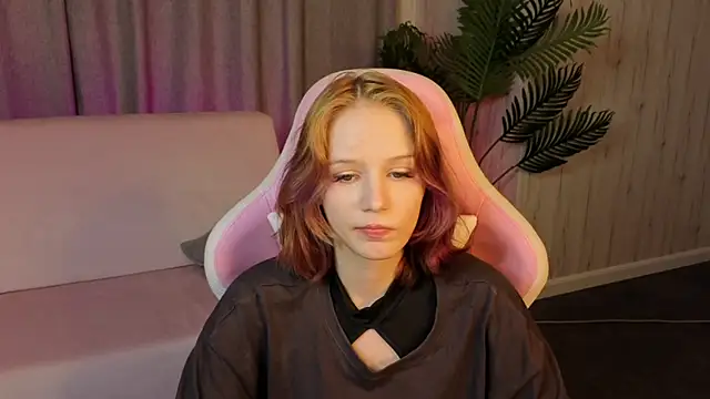 AliceJohansone webcam