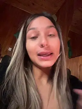 AliceStone19 webcam
