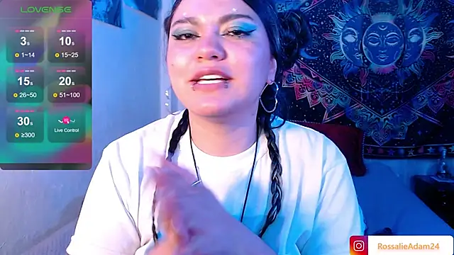 RossalieAdam24 webcam