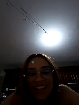 TaraaHot webcam