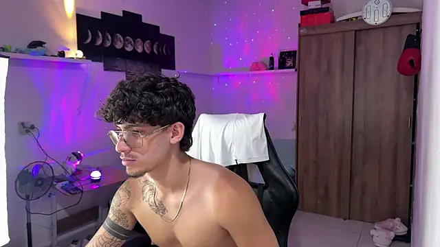 Kisan_Smith webcam