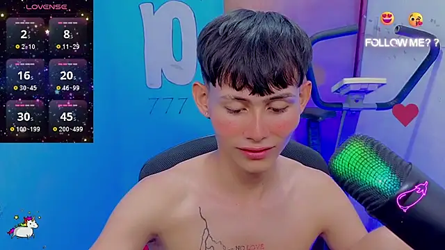 tanjiro_cute live cam on StripChat