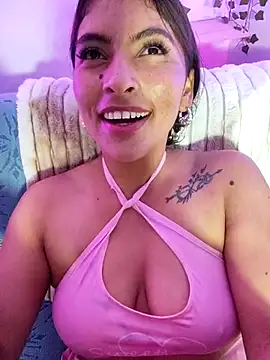 Fox_Roxxan webcam