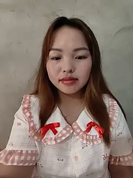 Mina_xYx webcam