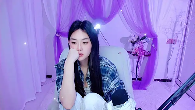 Tili_Lucky webcam