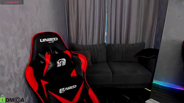 Dary_Brown webcam