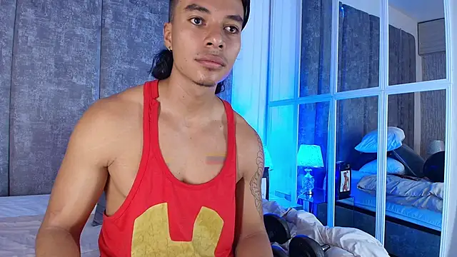 LycanMushu webcam