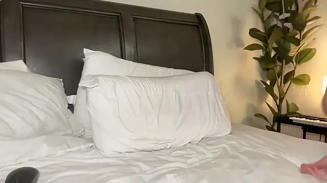 xxxwatchmegrow webcam